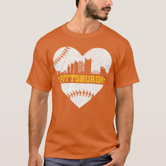 Pittsburgh Liefhebbers Skyline Retro Honkbal Harts T-shirt