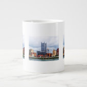 Pittsburgh PA Skyline Grote Koffiekop (Voorkant)