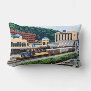 Pittsburgh PA - Trein rijdt langs Station Square Kussen