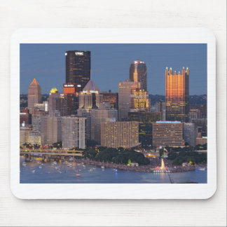 Pittsburgh Skyline in Dusk Muismat