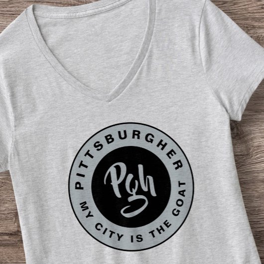 Pittsburgher Grey Pgh Yinz Retro Yinzer T-shirt