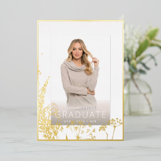 PixDezines Afstuderen Herbacous Real Gold Folie Uitnodiging (Staand Voorkant)