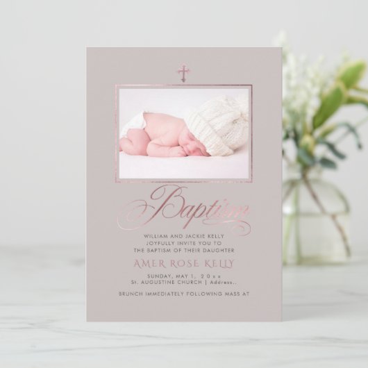 PixDezines Faux Roos Gouden Kruis Doop Kaart (Staand voorkant)