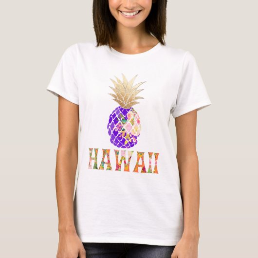 PixDezines Hawaii, Aloha Pineapple/Faux Gold T-shirt (Voorkant)
