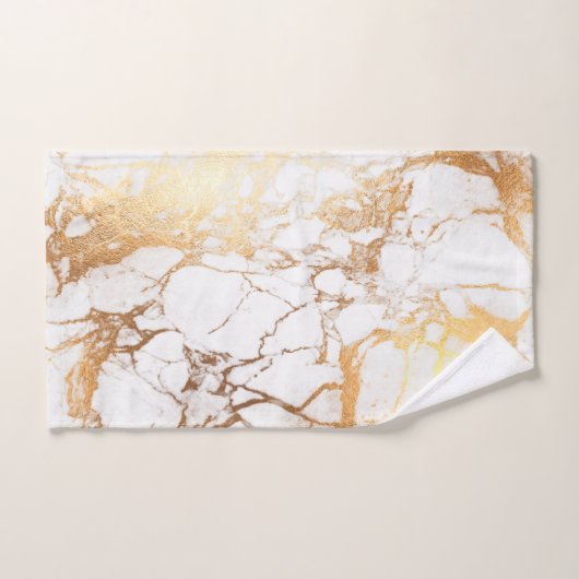 PixDezines Marble + Faux Gold Veins Bad Handdoek (Handdoek)