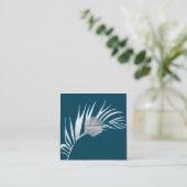 PixDezines PALMS, STOFFIG LICHTBLAUW Vierkante Visitekaartje (Staand voorkant)