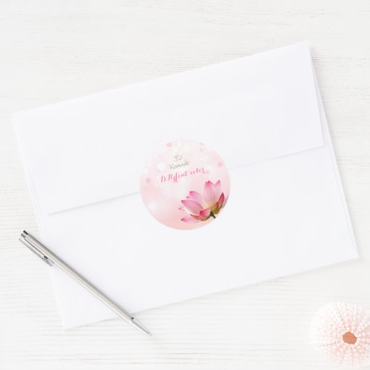 PixDezines roze lotus Ronde Sticker (Envelop)