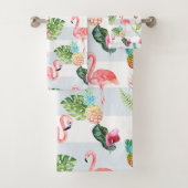 PixDezines Roze Waterverf Flamingo+Floral Bad Handdoek (Insitu)