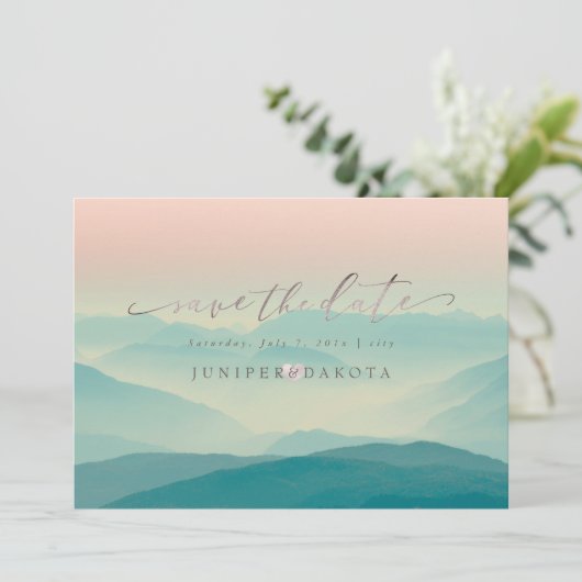 PixDezines Rustic Misty Mountain Range Ombre Blush Kaart (Staand voorkant)