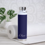 PixDezines Sapphire Blue DIY-kleur Waterfles<br><div class="desc">PixDezines waterfles,  Sapphire Blue - DIY Color past deze aan met uw favoriete lettertype. Copyright © 2022 PixDezines™. Alle rechten voorbehouden.</div>