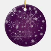PixDezines Snowflakes White + Plum Keramisch Ornament (Achterkant)