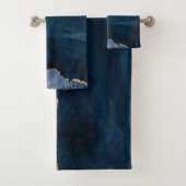 PixDezines Waterverf Blauwe Agaat Gouden Aderen Bad Handdoek (Insitu)