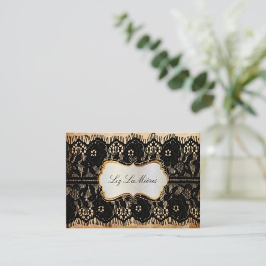 PixDezines  ZWARTE LACE/FAUX PARCHMENT Visitekaartje (Staand voorkant)