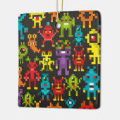 Pixel 8-bits monsters keramisch ornament (Links)