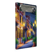 Pixel art afbeelding van een serene stadsstraat bi mini klembord (Schuin)