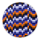 Pixel Art Keramische Knop – Blauw, Oranje & Aarde (Voorkant)