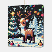 Pixel Art Rendier in de sneeuw Kerstmis Keramisch Ornament (Links)