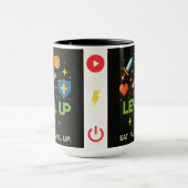 Pixel Gamer Mug – Level Up Retro Gaming Style Mok (Midden)