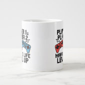 Pixel-gamingstel Level Up-ontwerp Grote Koffiekop (Voorkant)