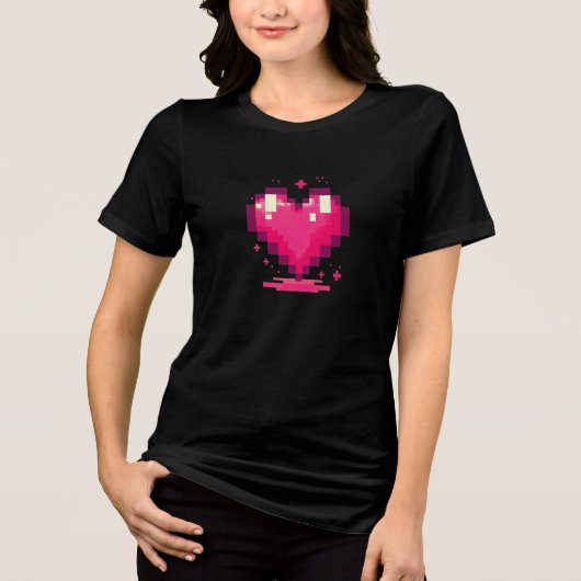 Pixel Heart Retro 8-Bit Gamer Love Design Tri-Blend Shirt (Voorkant)