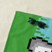 Pixel Mushroom Meadow Beach Handdoek (In situ)