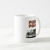 Pixel Panic Gamer Mok – Grappig Retro Gaming Cadea (Voorkant rechts)