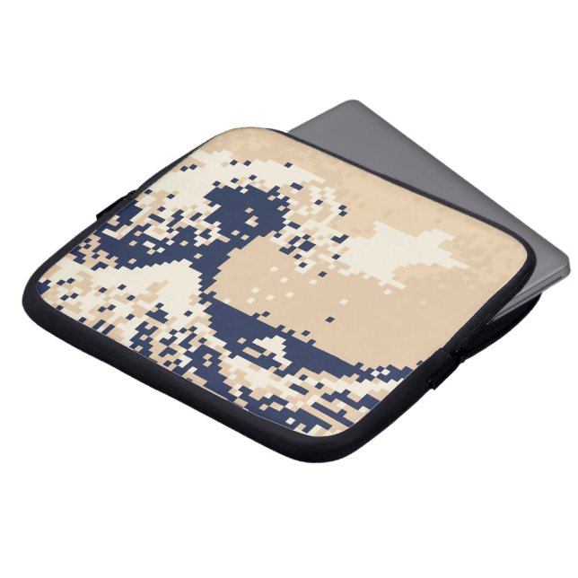 Pixel Tsunami 8 Bit Pixel Art Laptop Sleeve (Voorkant top)