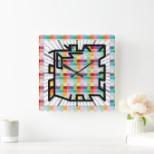 PIXELAT chained numbers by Masanser Vierkante Klok (Huis)