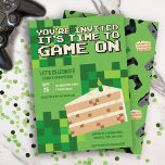 Pixelated Gamer Kids Verjaardag Uitnodiging<br><div class="desc">Dit moderne en coole verjaardagsuitnodigingsontwerp voor jongens is voorzien van een gamingontwerp met pixelvormige functies en een pixelig stuk cake op een groene achtergrond. Kan worden gepersonaliseerd met de kinder naam, leeftijd en andere gegevens die nodig zijn voor uw feest. Stel in als uitnodiging voor de 9e verjaardag, maar gemakkelijk...</div>