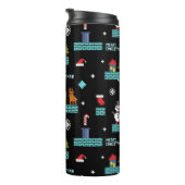Pixelated Merry Christmas Pattern - Retro Design Thermosbeker (Geroteerd rechts)