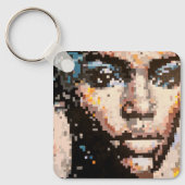 Pixelated portrait with fierce expression sleutelhanger (Voorkant)