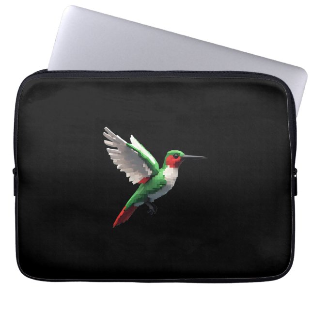 Pixeled Green Hummingbird Laptop Sleeve (Voorkant)
