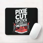 Pixie cut lippenstift en sneakers korte kapsel muismat (Met muis)