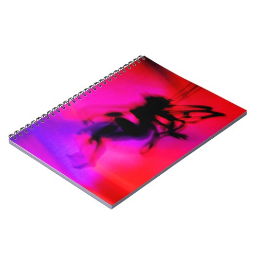 Pixie Dansend in Roze Notitieboek (Linkerzijde)