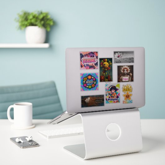 Pixlyne Sticker Pack #1 (Laptop op bureau)