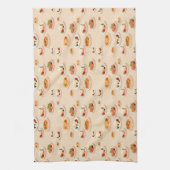 Pizza and cheese platters on a cream background theedoek (Verticaal)