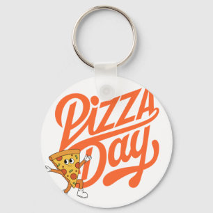Pizza Man naast het bord van Pizza Day Sleutelhanger