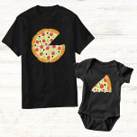 Pizza Minder Een Slice Vaderdag Mannen T-shirt<br><div class="desc">Hubby en baby zullen er zeker schattig uitzien met een bijpassend pizza tshirt voor Vaderdag! Alleen verkrijgbaar bij de Bubs in Giggles winkel. Bezoek ons op https://www.zazzle.com/store/bubsngiggles om meer van onze unieke design te zien.</div>