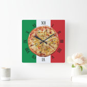 Pizza ~ Roman cijfers ~ Italiaanse vlag ~ Vierkante Klok (Huis)