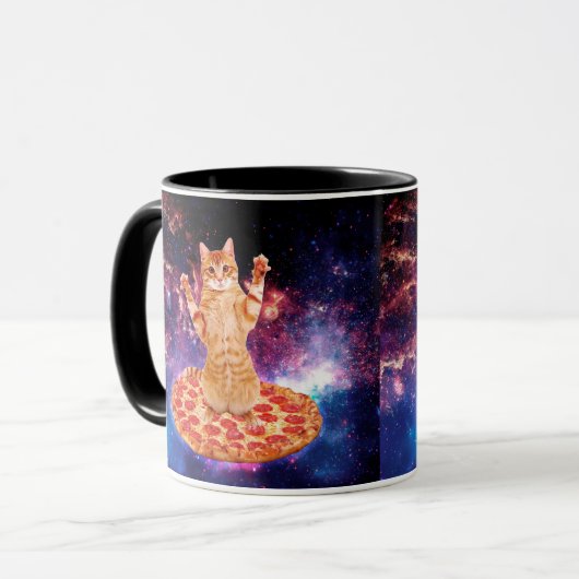 Pizza-ruimtetekat Mok (Voorkant links)