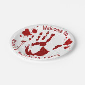 plaats delict bloederige handafdruk bloed verstroo papieren bordje (Gekanteld)