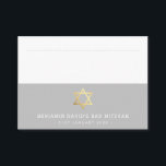 PLACE CARDS Bar Mitzvah gouden ster van david grij Plaatskaartje<br><div class="desc">OPMERKING - HET SHINY GOLD FOIL EFFECT IS EEN AFDRUKT AFBEELDING Deze gebruiken als plaatskaarten als onderdeel van je voorval. Schrijf gewoon de namen van je gast met de hand of voeg tekst toe en gebruik deze als leuke loterijen! DIY - VOUD HET Uzelf, score eenvoudig langs de grijze lijn...</div>