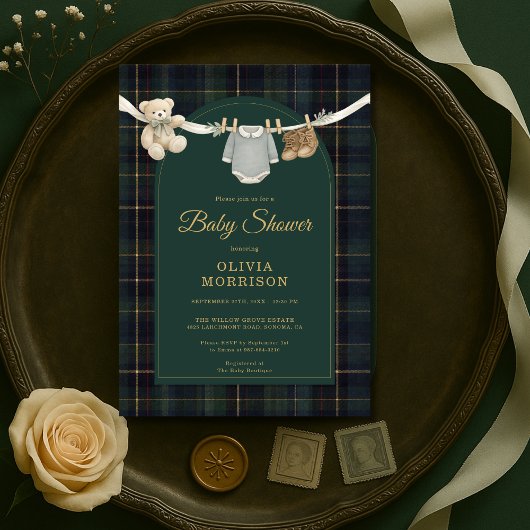 Plaid Green Teddy Bear Clothesline Baby Shower Kaart