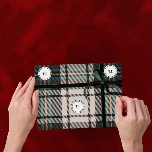 Plaid Monogram Classic Christmas Wrapping Paper Cadeaupapier