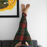 Plaid Rood Groen Controleer Sneeuwvlokken Patroon Leggings<br><div class="desc">Wikkel uw vakantiegiften in feestelijke stijl met onze Red en Green Plaid Sneeuwvlokken leggings. Dit klassieke en tijdloze design brengt een vleugje warmte en traditie naar uw cadeaus. Of u nu doordachte geschenken voor geliefden inpakt of een feestelijke touch toevoegt aan uw vakantiekleding, deze geruite leggings is de perfecte keuze....</div>