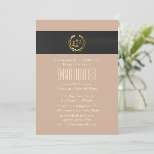 Plain Gold Justice Scale Law School Afstuderen Kaart (Staand voorkant)