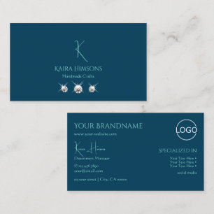 Plain Ocean Blue met Monogram Logo en juwelen Visitekaartje