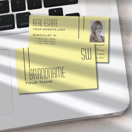 Plain Pastel Geel met monogram en foto Modern Visitekaartje