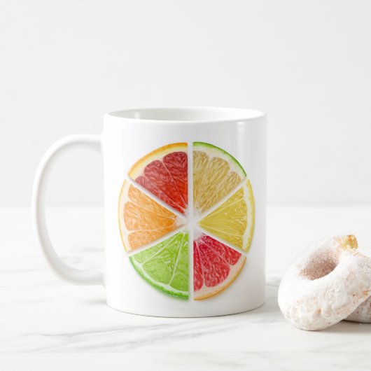 Plakjes citrusvruchten koffiemok (Met donut)