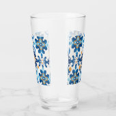 Plakken glazen waterfles met blauwe en bruine chec (Rechts)